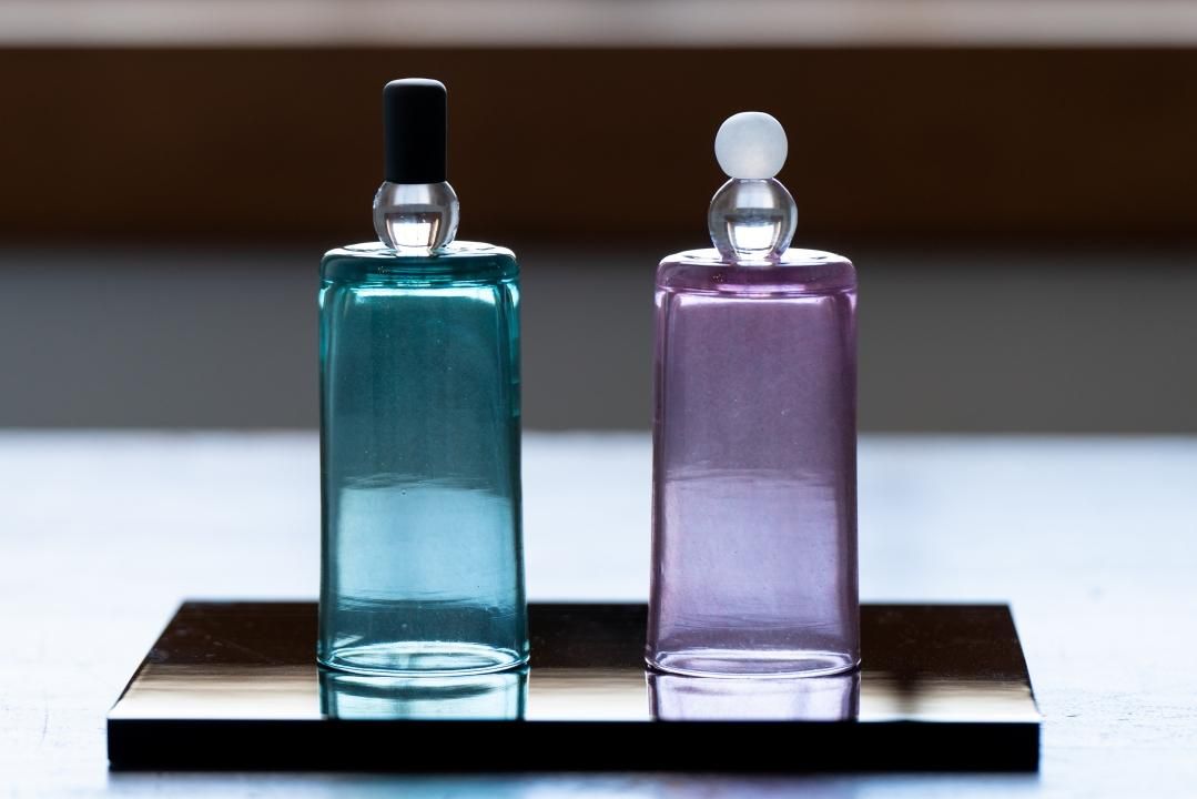 UNGAPLUS（うんがぷらす）：小樽硝子雛/STANDING GLASS “HINA” (MODERN)