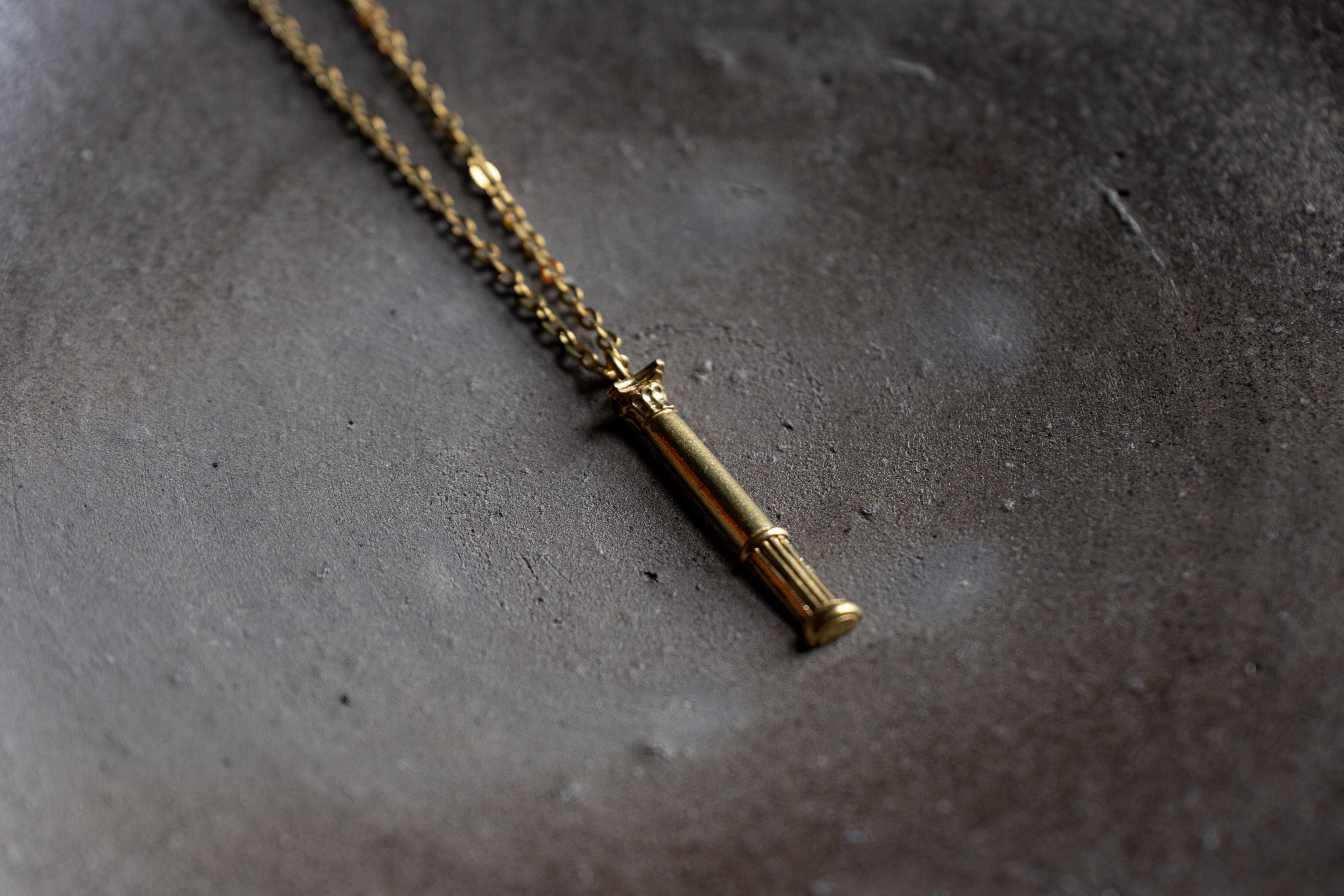 UNGAPLUS（うんがぷらす）：Shipping Necklace Pillar