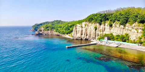 如何在夏季享受小樽的海景