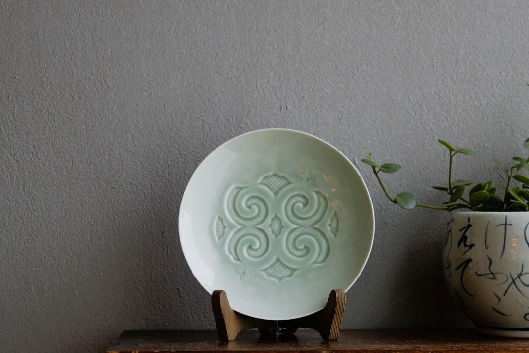 AINU x 有田燒青瓷鑄盤，7吋（平秀治） image 3