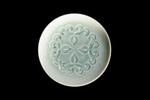 AINU x Arita Porcelain Cast-in Design Plate, Celadon, 5-inch (Kiyoshi Nikawa) thumb 1