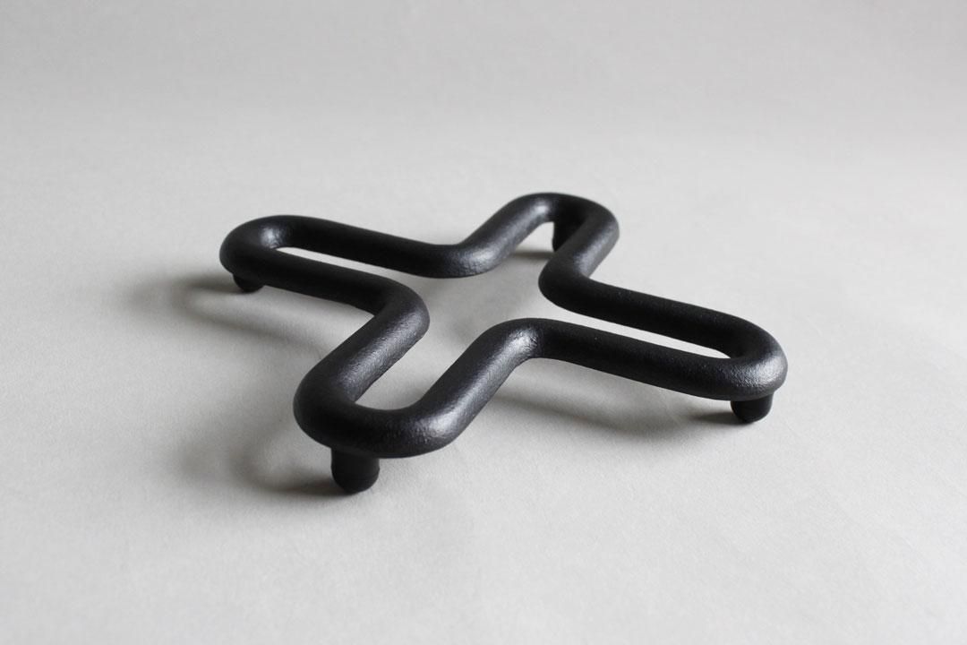 鋳心ノ工房 鍋敷 新四波 image 1