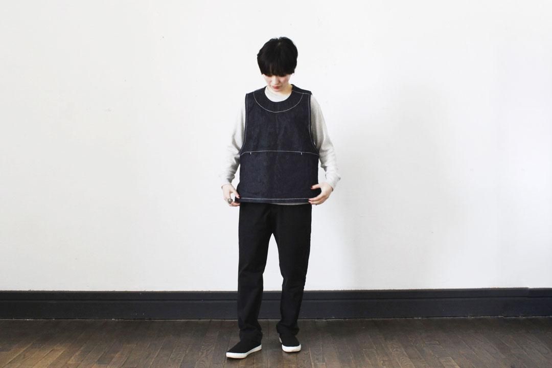 NAKASHI 牛仔圍裙背心（白色縫線） image 6