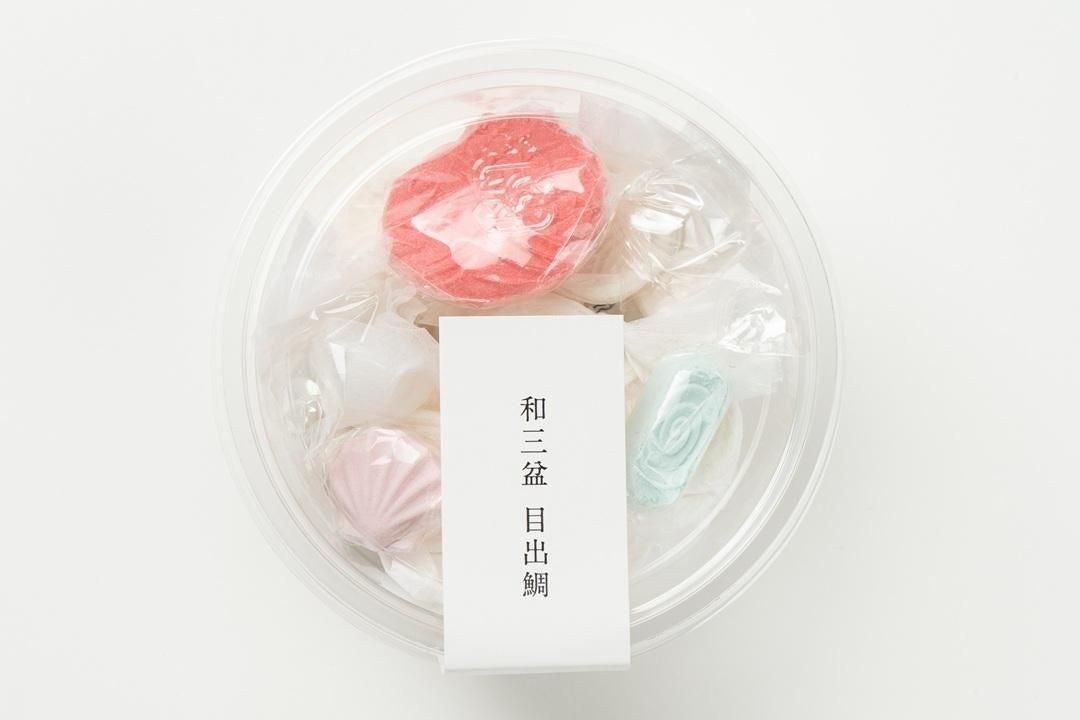 Wabisuke (a type of Japanese sugar) and auspicious carp (a symbol of good fortune) image 2