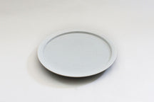 KIHARA 古白磁 7寸平皿 thumb 1