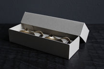 【ヒウラユカ】揺れる箸置き box of two thumb 5
