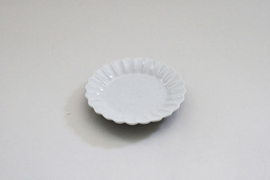 KIHARA古董白瓷菊花形小碟