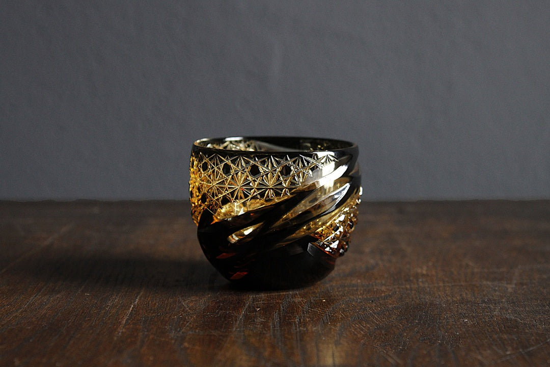 深川玻璃工藝雅酒杯，黑色琥珀色 image 1